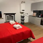 Elegante Nel Centro Storico Del Monferrato *
