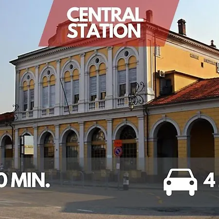 Elegante Nel Centro Storico Del Monferrato 公寓