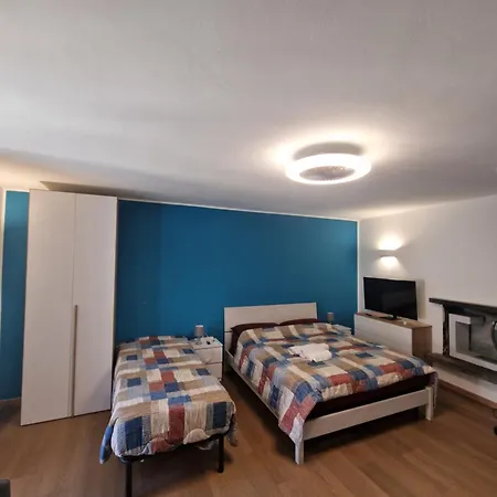 Elegante Nel Centro Storico Del Monferrato Apartment *